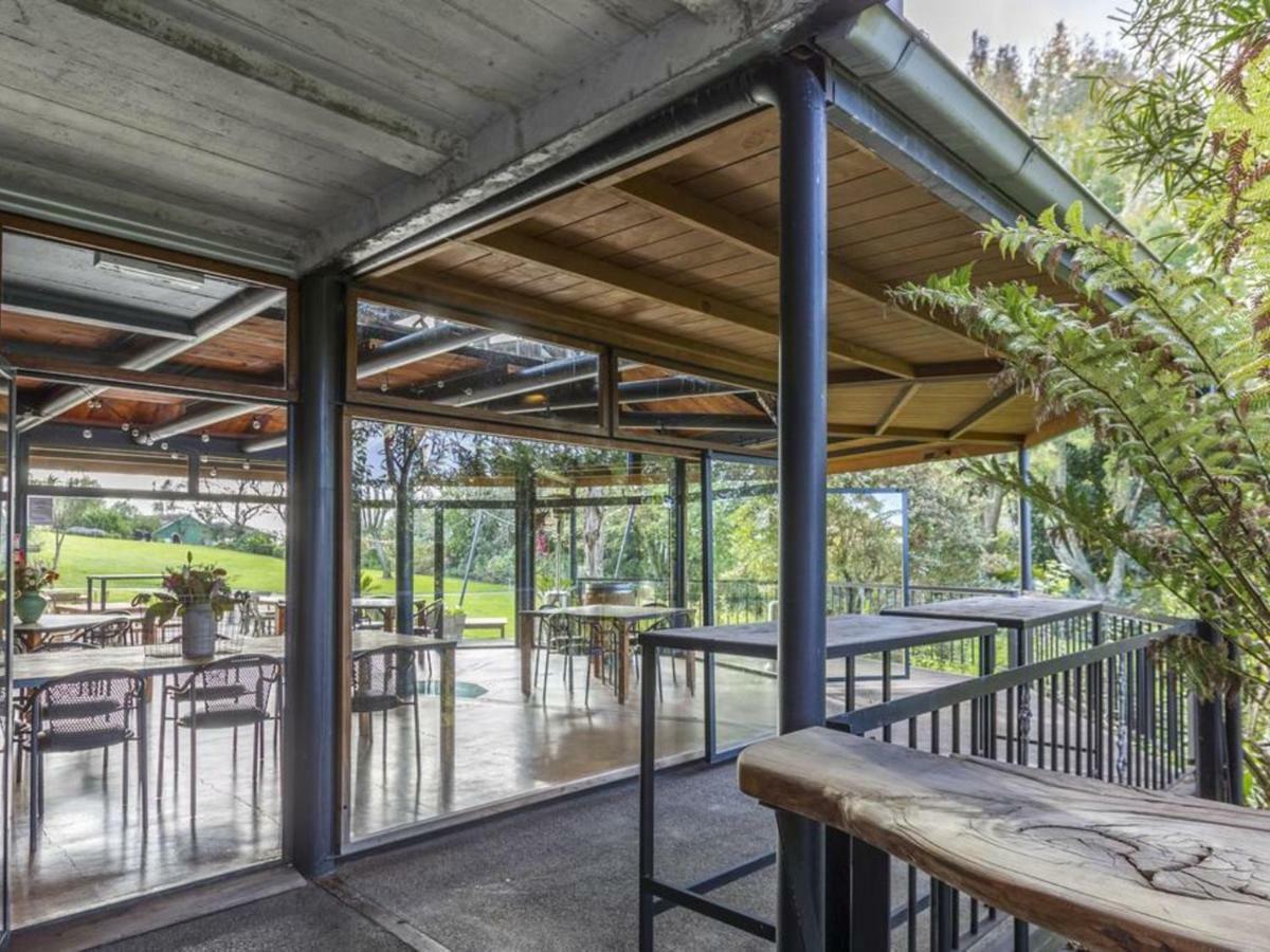 The Narrows Landing Hotel Tamahere Exterior photo